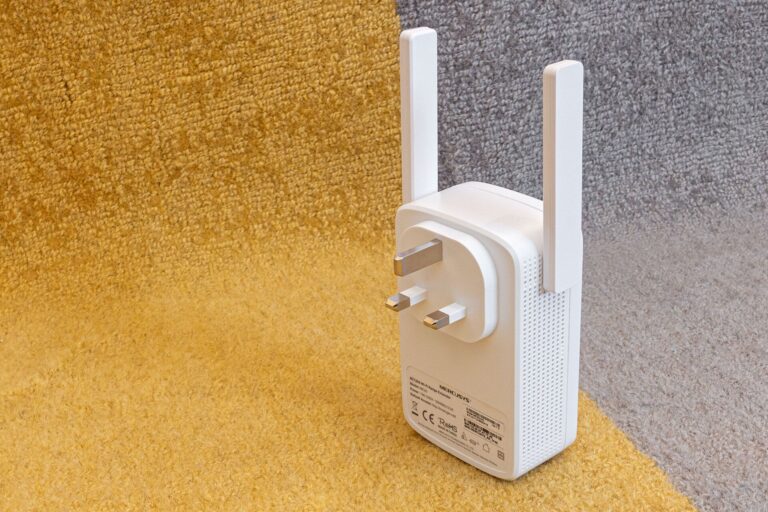 COMO CONFIGURAR UN EXTENSOR DE WIFI