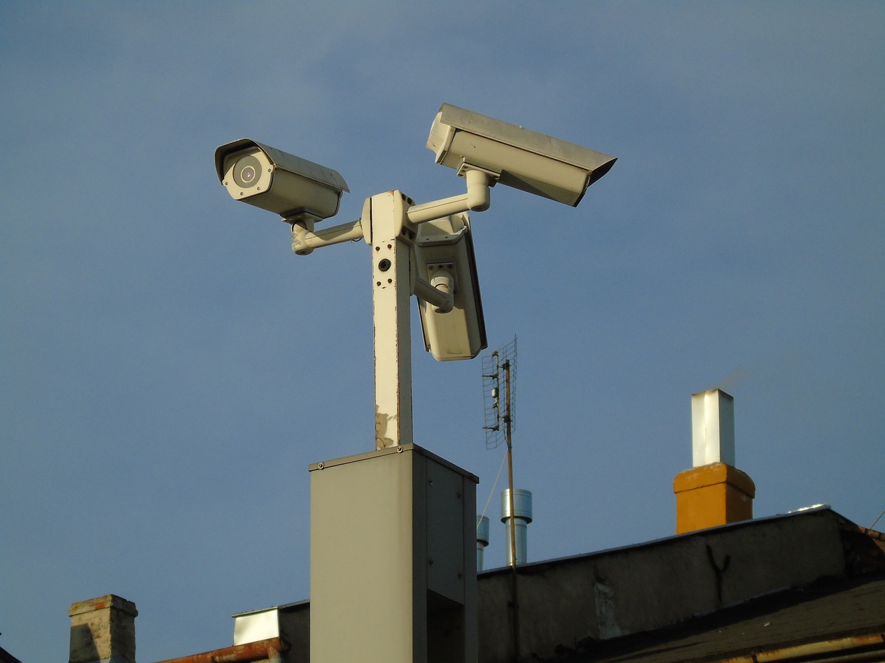 COMO CONFIGURAR CAMARA DE SEGURIDAD PARA VER POR CELULAR