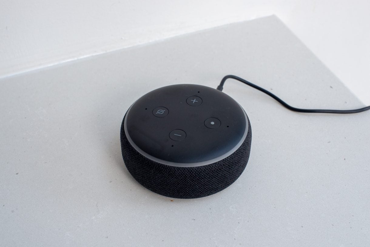 COMO PUEDO CONFIGURAR A ALEXA