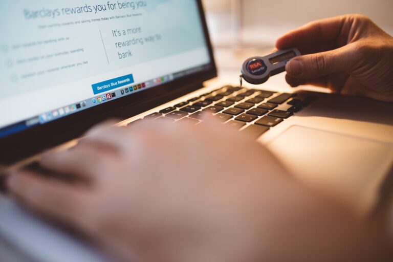 COMO CONFIGURAR TECLADO AMERICANO PARA PORTUGUES