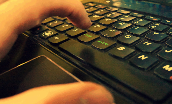 COMO CONFIGURAR EL TECLADO DE MI PC WINDOWS 10