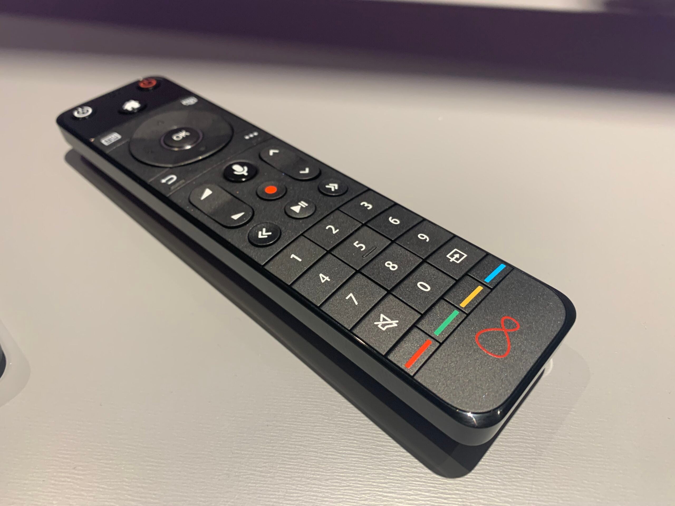 COMO CONFIGURAR UN CONTROL UNIVERSAL ROKU