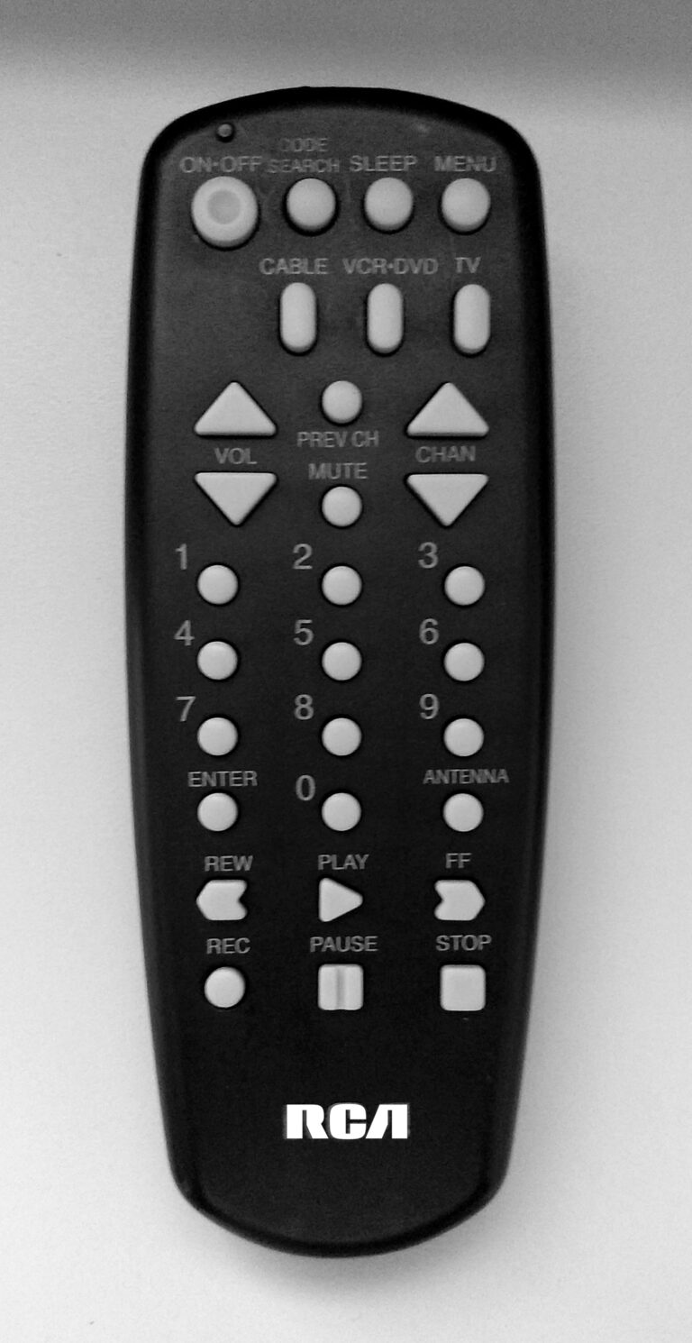 COMO CONFIGURAR UN CONTROL RCA